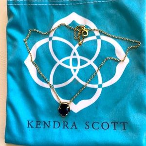 Kendra Scott necklace